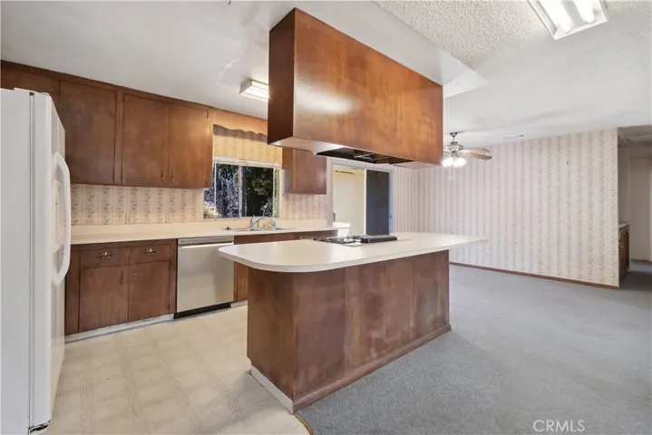 8965 San Gabriel Road, Atascadero, California 93422