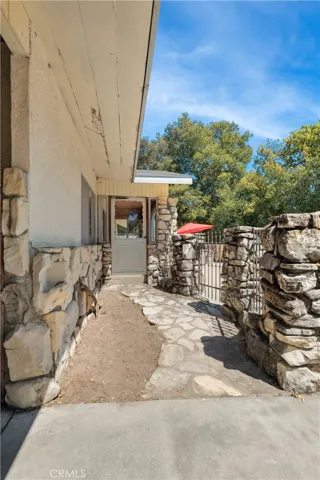 8965 San Gabriel Road, Atascadero, California 93422