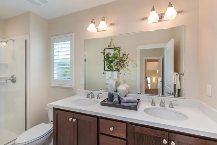 1950 San Luis Avenue, Mountain View, California 94043