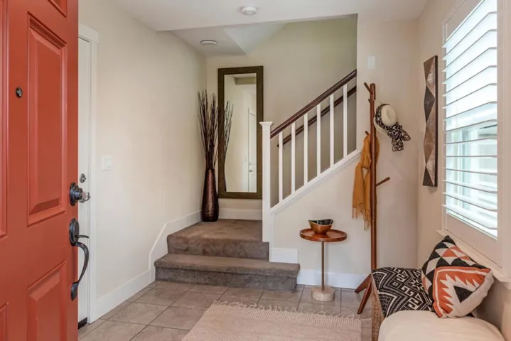 1950 San Luis Avenue, Mountain View, California 94043