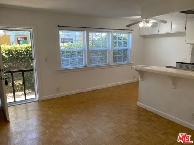 Living/Dining area