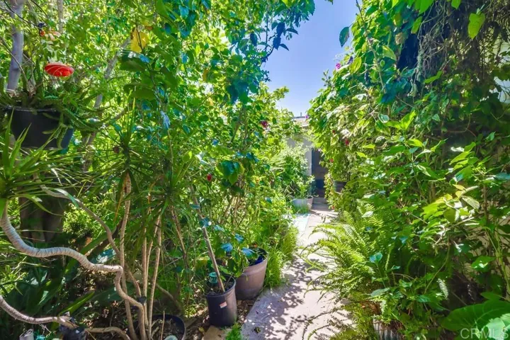 4325 Darwin Way, San Diego, California 92154