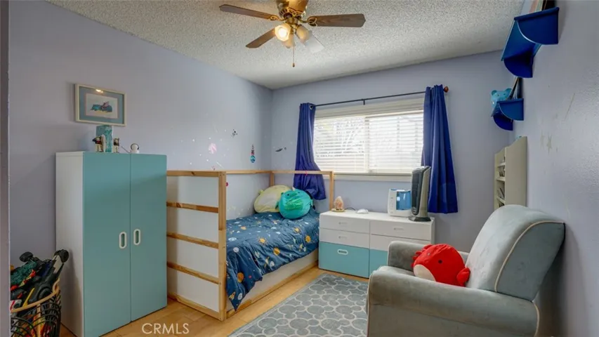 13970 Olive Grove Lane, Sylmar, California 91342