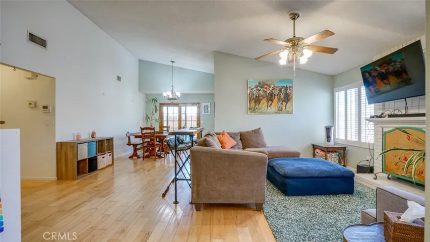 13970 Olive Grove Lane, Sylmar, California 91342