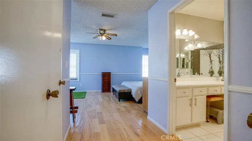 13970 Olive Grove Lane, Sylmar, California 91342