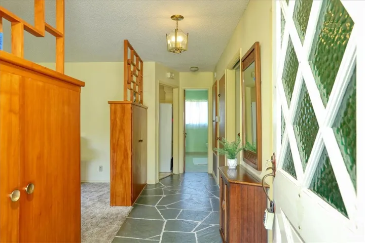 1550 Main Street, Cambria, California 93428