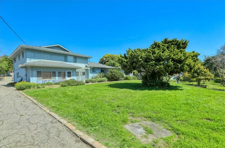 1550 Main Street, Cambria, California 93428