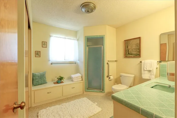 1550 Main Street, Cambria, California 93428