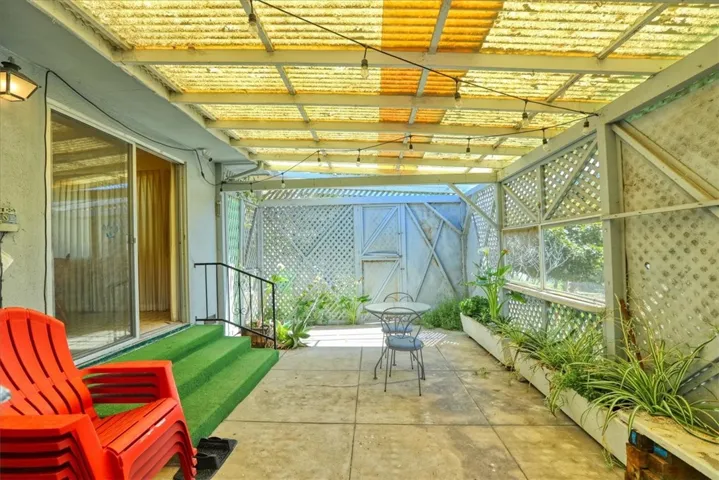 1550 Main Street, Cambria, California 93428