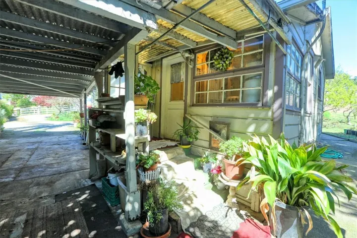 1550 Main Street, Cambria, California 93428