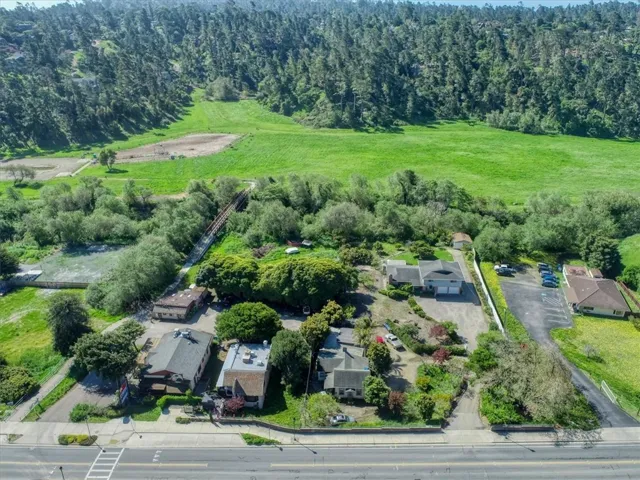 1550 Main Street, Cambria, California 93428