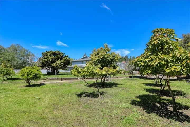 1550 Main Street, Cambria, California 93428