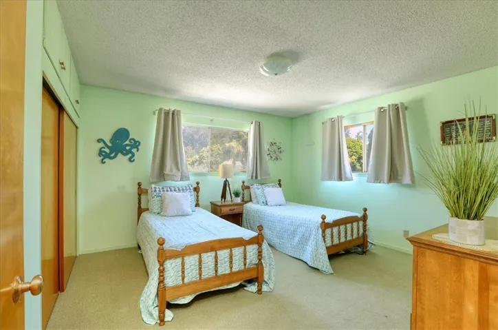 1550 Main Street, Cambria, California 93428
