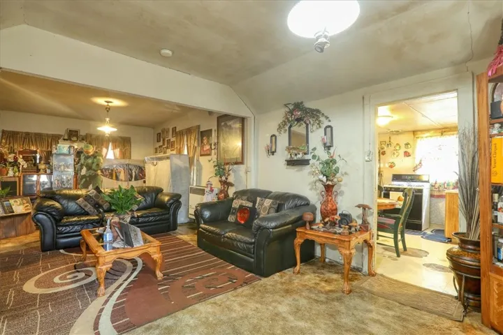 1550 Main Street, Cambria, California 93428