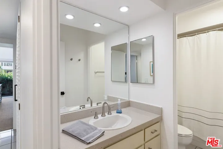 255 E Avenida Granada 911, Palm Springs, California 92264