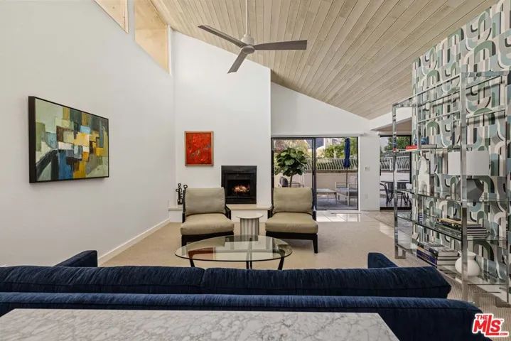 255 E Avenida Granada 911, Palm Springs, California 92264