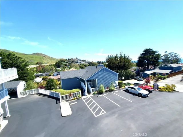 186 Cypress Avenue 10, Cayucos, California 93430