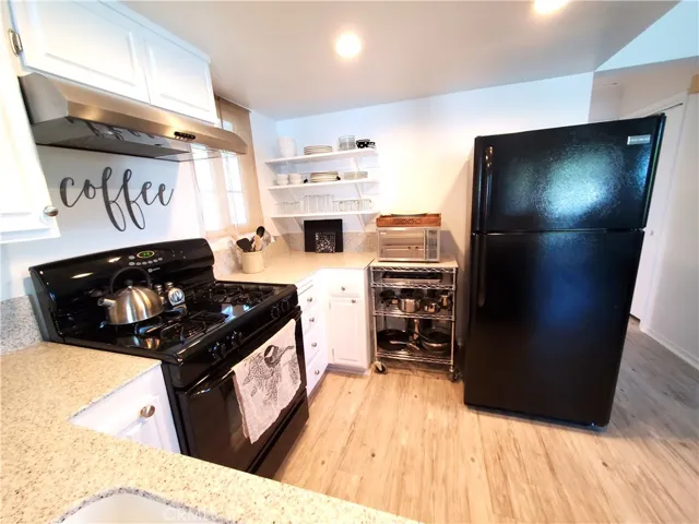 186 Cypress Avenue 10, Cayucos, California 93430