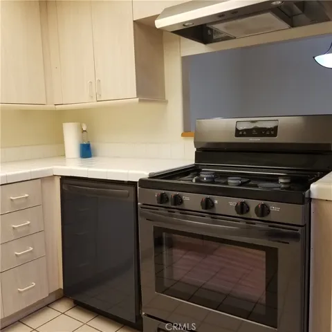 1131 E Doran Street 204, Glendale, California 91206