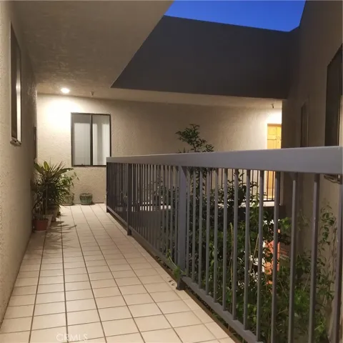 1131 E Doran Street 204, Glendale, California 91206