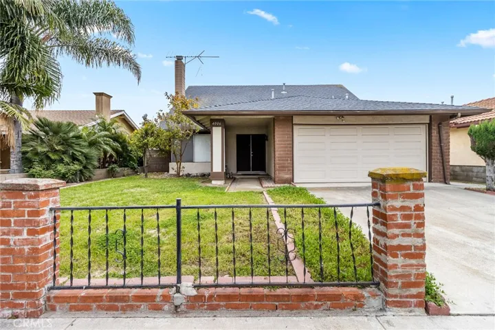 4006 W Lehnhardt Avenue, Santa Ana, California 92704