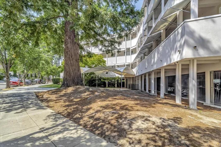 1515 Arc Way 209, Burlingame, California 94010