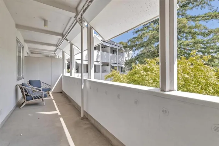 1515 Arc Way 209, Burlingame, California 94010
