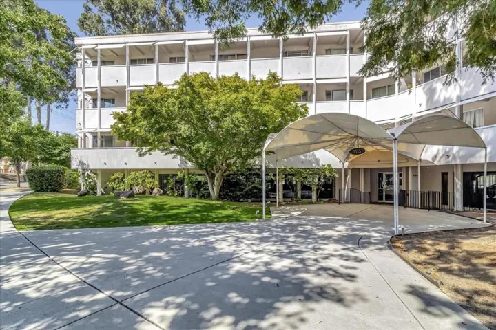 1515 Arc Way 209, Burlingame, California 94010