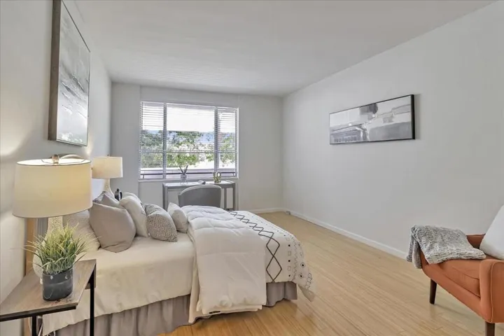 1515 Arc Way 209, Burlingame, California 94010