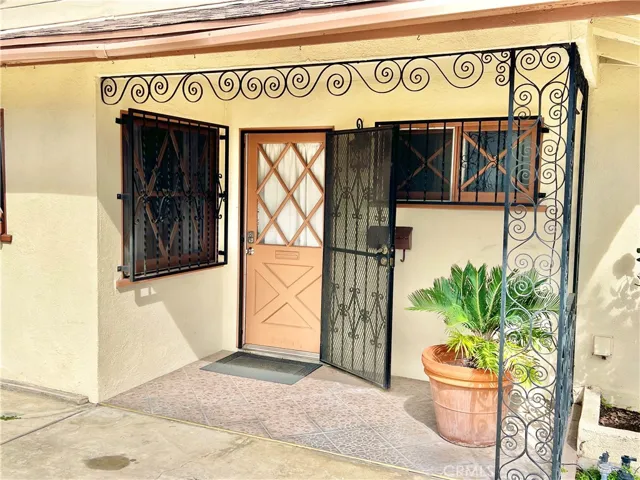 1545 E Stafford Street, Santa Ana, California 92701