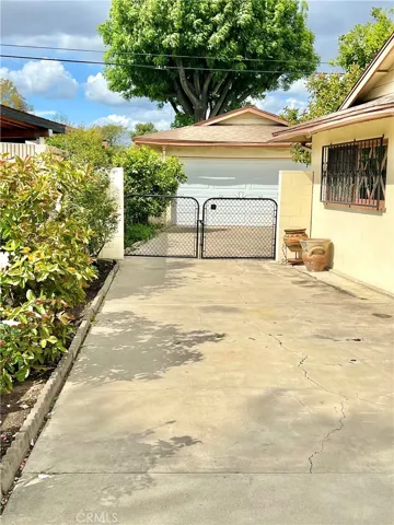 1545 E Stafford Street, Santa Ana, California 92701