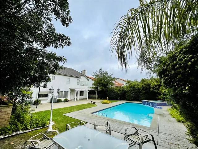 7538 Atherton Lane, West Hills, California 91304