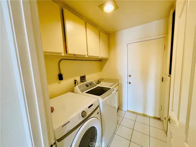 7538 Atherton Lane, West Hills, California 91304