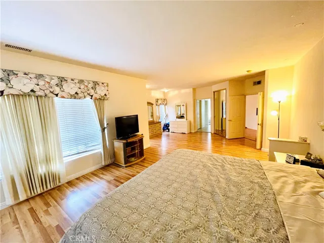 7538 Atherton Lane, West Hills, California 91304