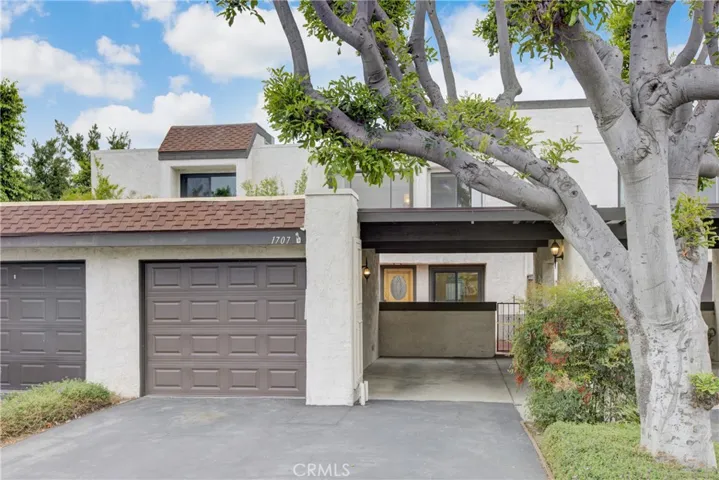 1707 S Heritage Circle, Anaheim, California 92804
