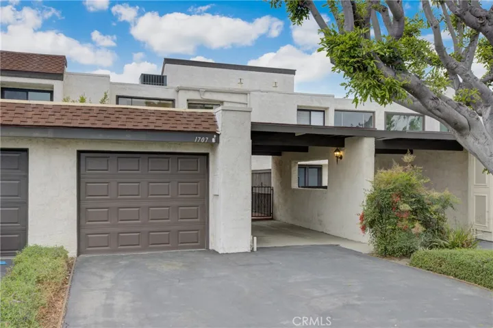 1707 S Heritage Circle, Anaheim, California 92804