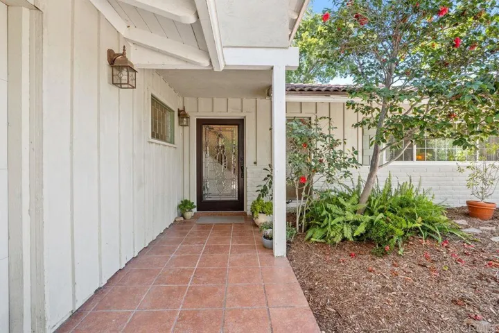1479 Los Amigos, Fallbrook, California 92028
