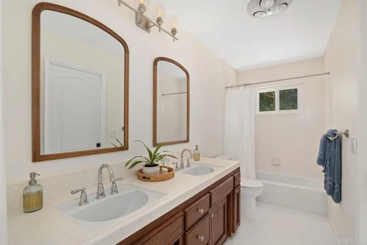 1479 Los Amigos, Fallbrook, California 92028