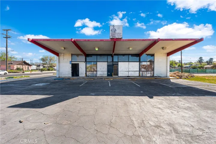 16789 D Street, Victorville, California 92395