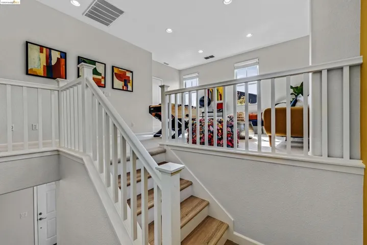 1189 Promenade, Hercules, California 94547-2712