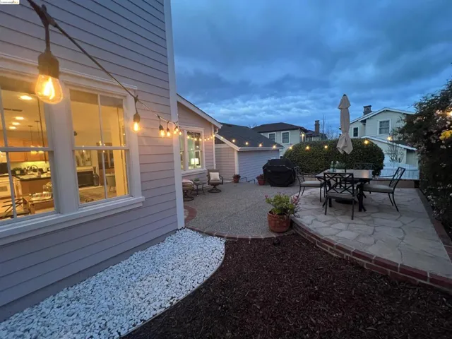 1189 Promenade, Hercules, California 94547-2712