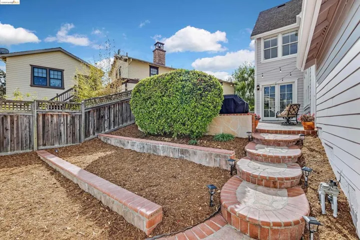 1189 Promenade, Hercules, California 94547-2712