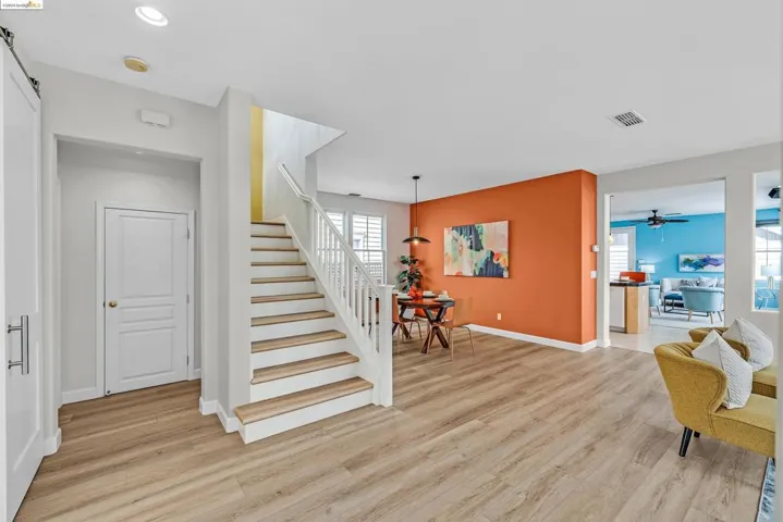 1189 Promenade, Hercules, California 94547-2712