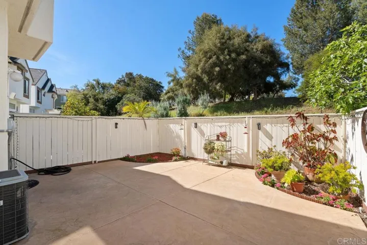 11896 Cypress Canyon Rd 3, San Diego, California 92131