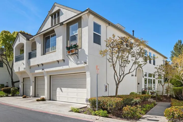 11896 Cypress Canyon Rd 3, San Diego, California 92131