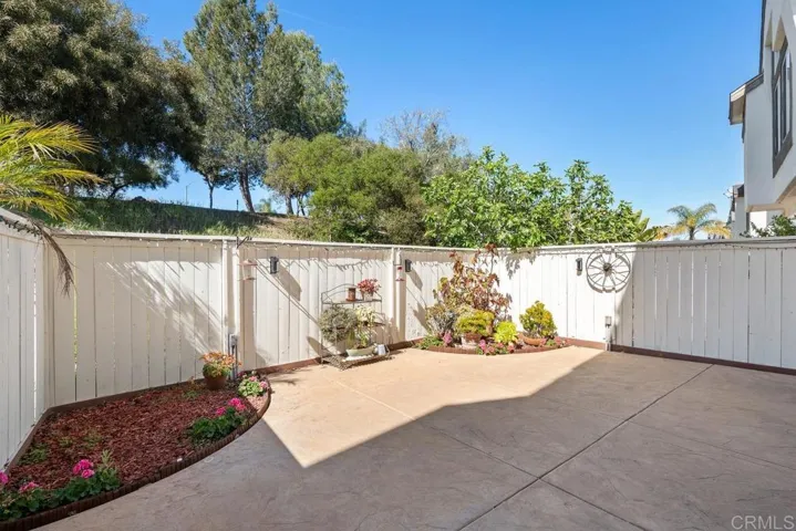 11896 Cypress Canyon Rd 3, San Diego, California 92131