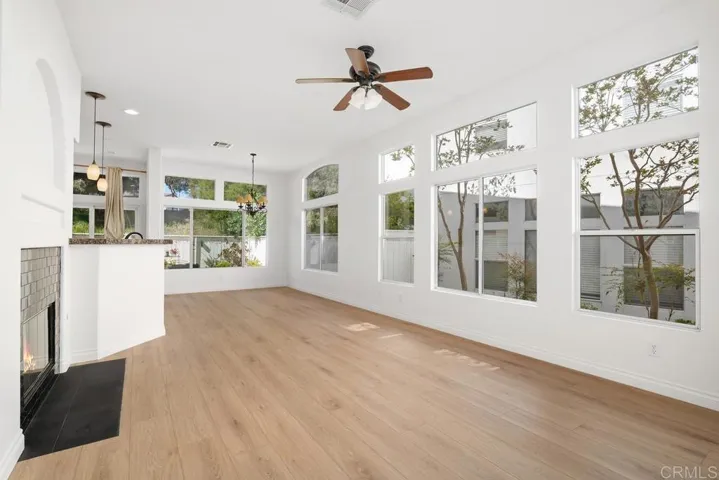 11896 Cypress Canyon Rd 3, San Diego, California 92131