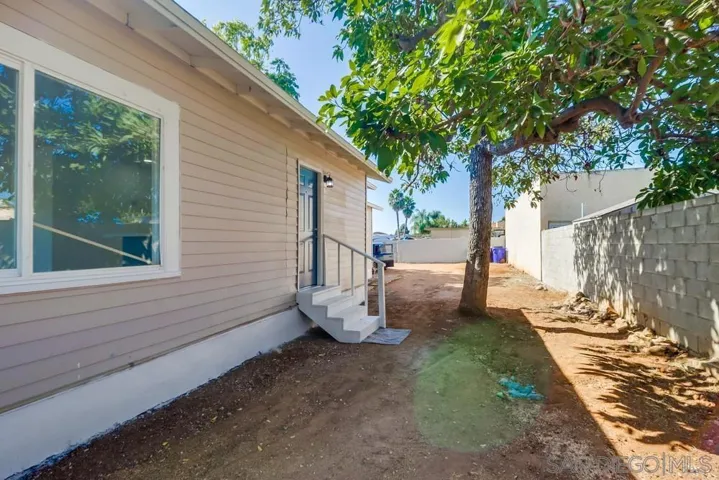 616 Hollister St, San Diego, California 92154