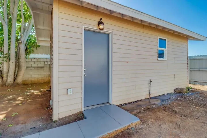 616 Hollister St, San Diego, California 92154