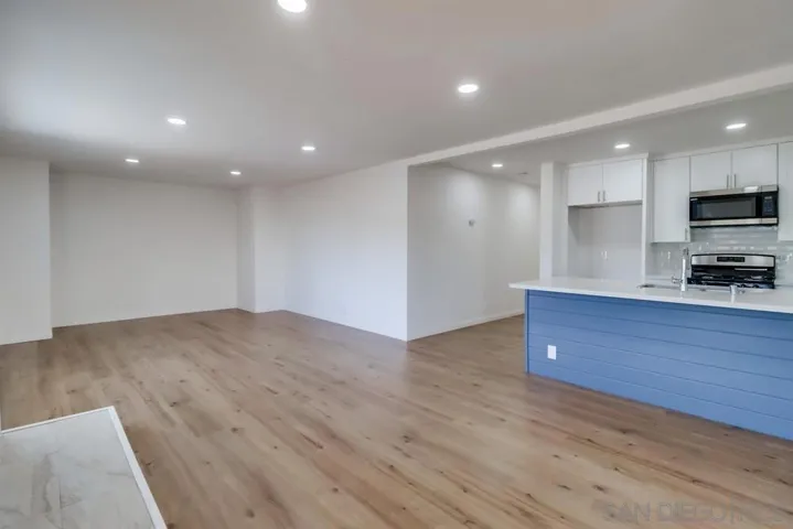616 Hollister St, San Diego, California 92154